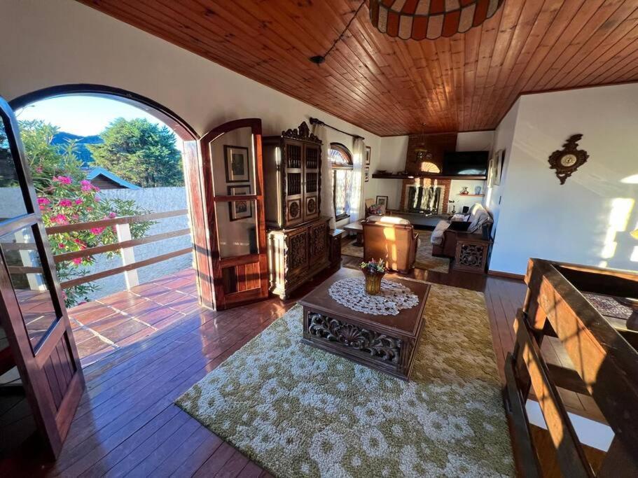 Casa Da Vovo Em Campos Do Jordao Villa Exteriör bild